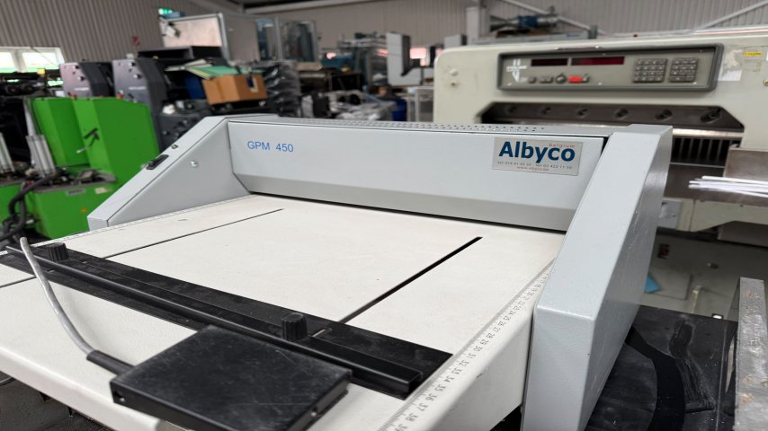 Cyklos , GMP 450. Creasing Maschine